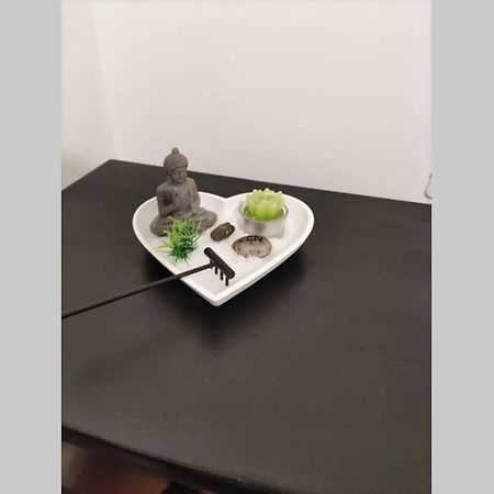 Appt En Bas De Villa, Petit Exterieur, 1 Place De Parking Cuers Εξωτερικό φωτογραφία